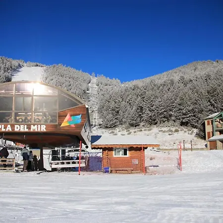 Pla Del Mir 아파트 *
